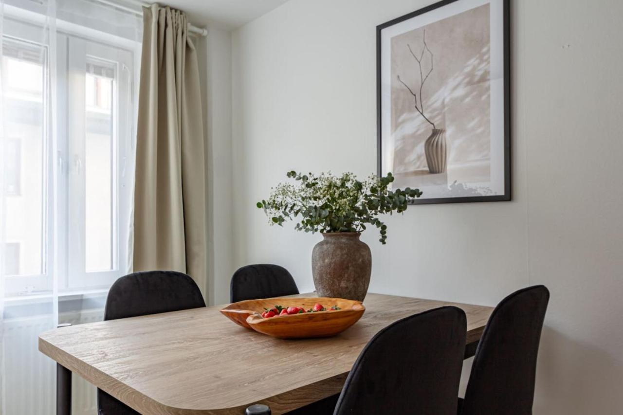 Budget Comfort On Trendy Soedermalm Stockholm Eksteriør bilde